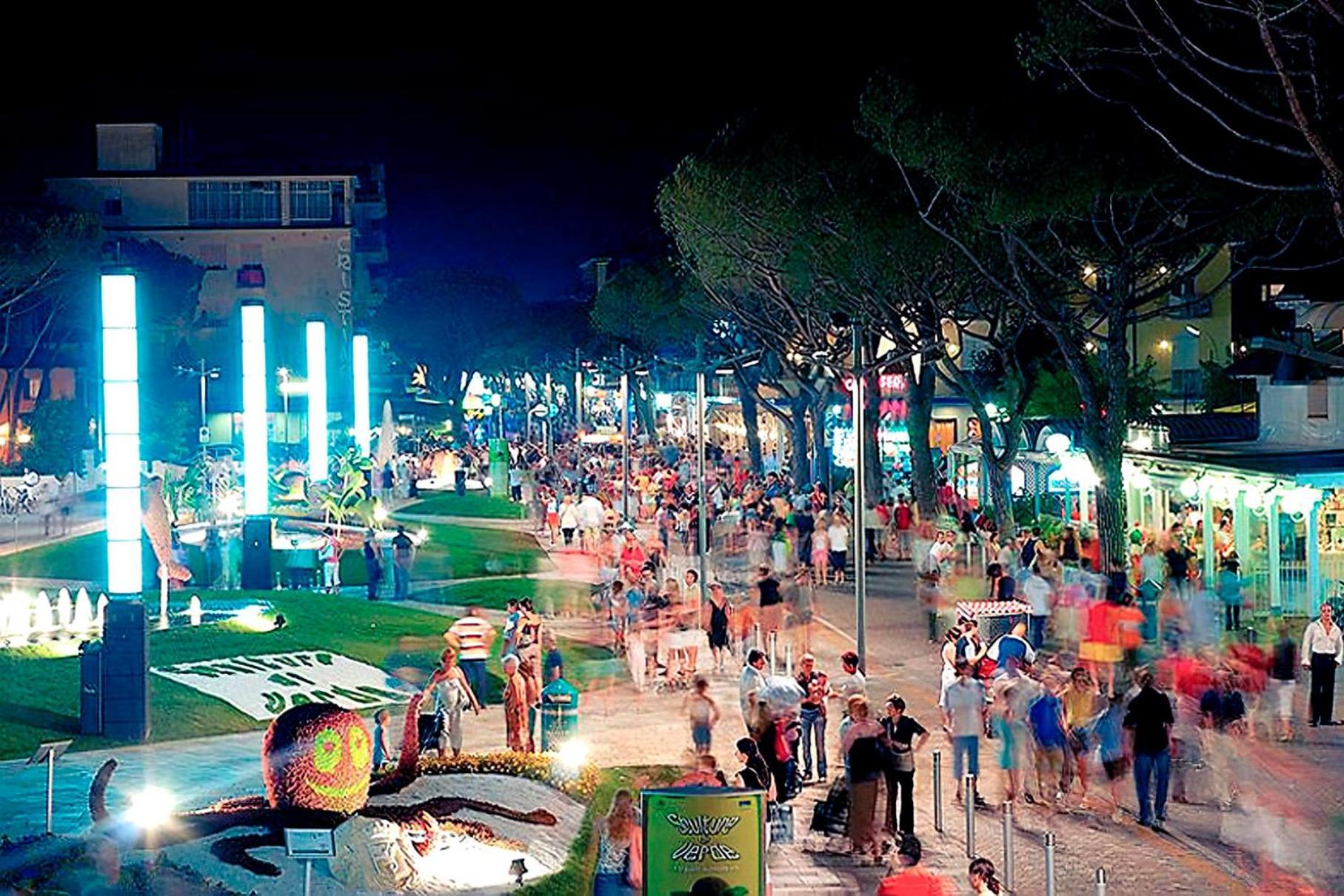 Jesolo Pines Beach House - Host Solution Buitenkant foto